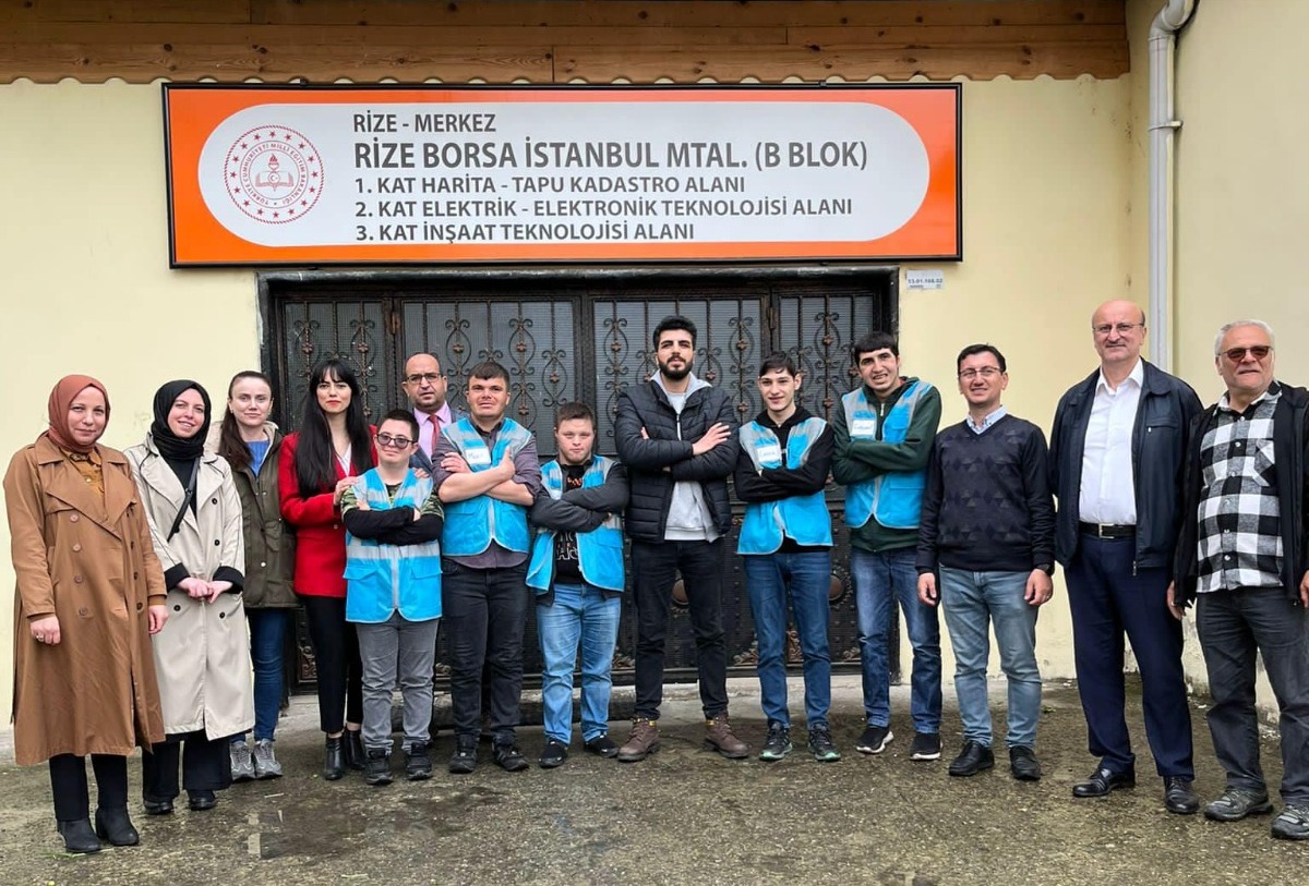 Rize Borsa İstanbul Mesleki ve Teknik Anadolu Lisesinden Anlamlı Bir Etkinlik Daha
