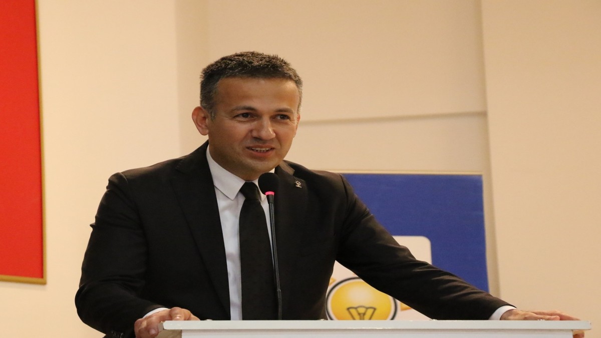 Ak Parti Çayeli Belediye Başkan Adayı Karahan “Cumhurbaşkanımızın Türkiye’ye Yaşattığı Değişim Dönüşüm Çayeli’ne De Yansıyacak” dedi