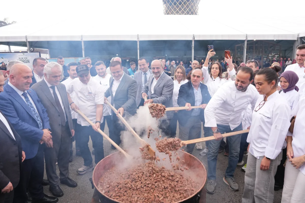 RİZE’NİN YÖRESEL LEZZETLERİ GASTRONOMİ GÜNLERİ’NDE TANITILIYOR