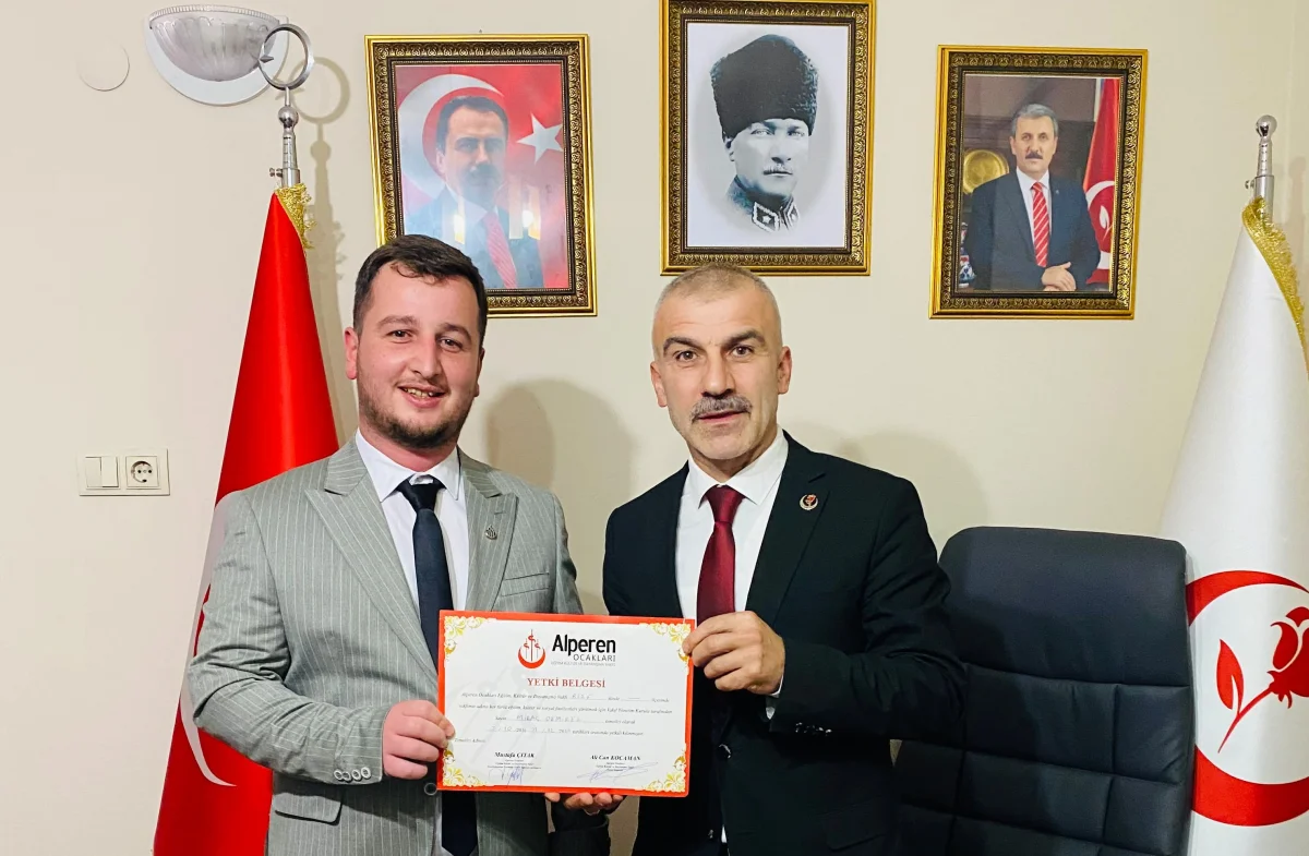 Alperen Ocakları Rize İl Başkanlığı’nda Bayrak Değişimi