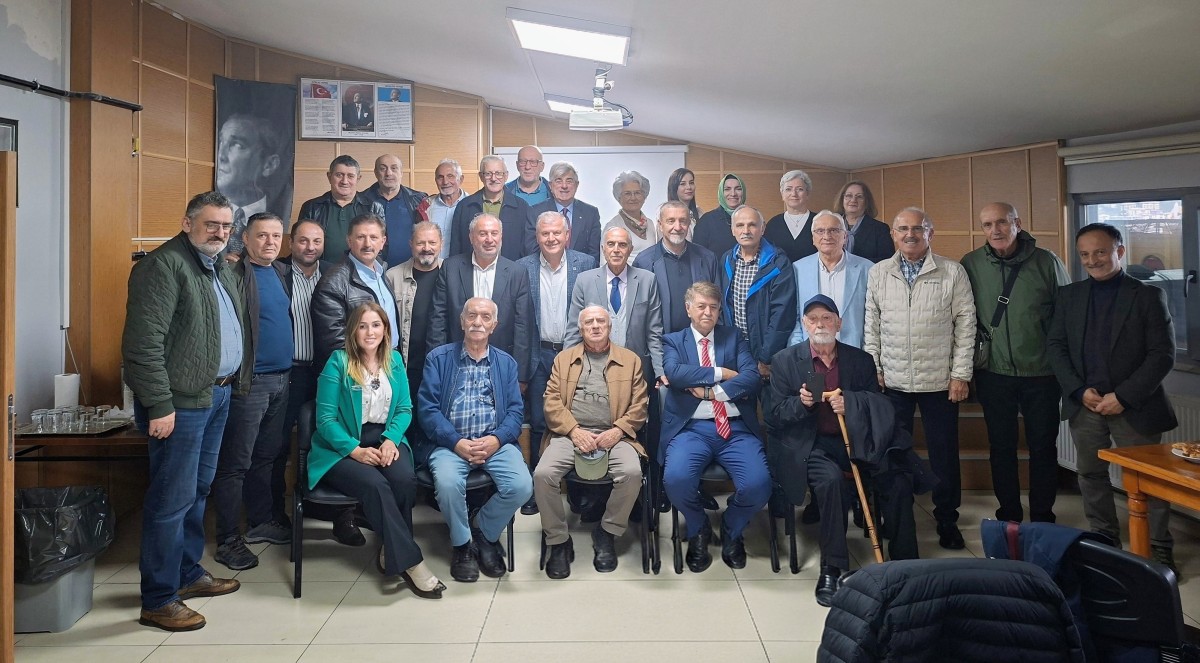 RİZE LİSESİ MEZUNLARI DERNEĞİ’NDE YENİ YÖNETİM BELLİ OLDU